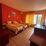 Kostovi Guest house Kiten (Burgas)