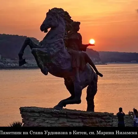 Kostovi Guest house Kiten (Burgas)