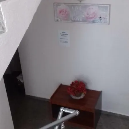 Guest house Kostovi *