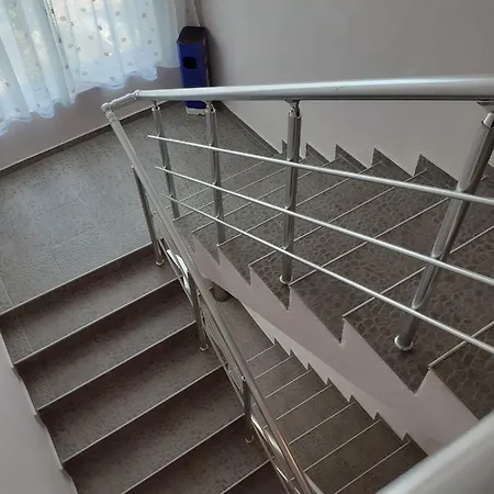 Kostovi Guest house